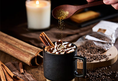 コーヒーに食用金箔スターダストA