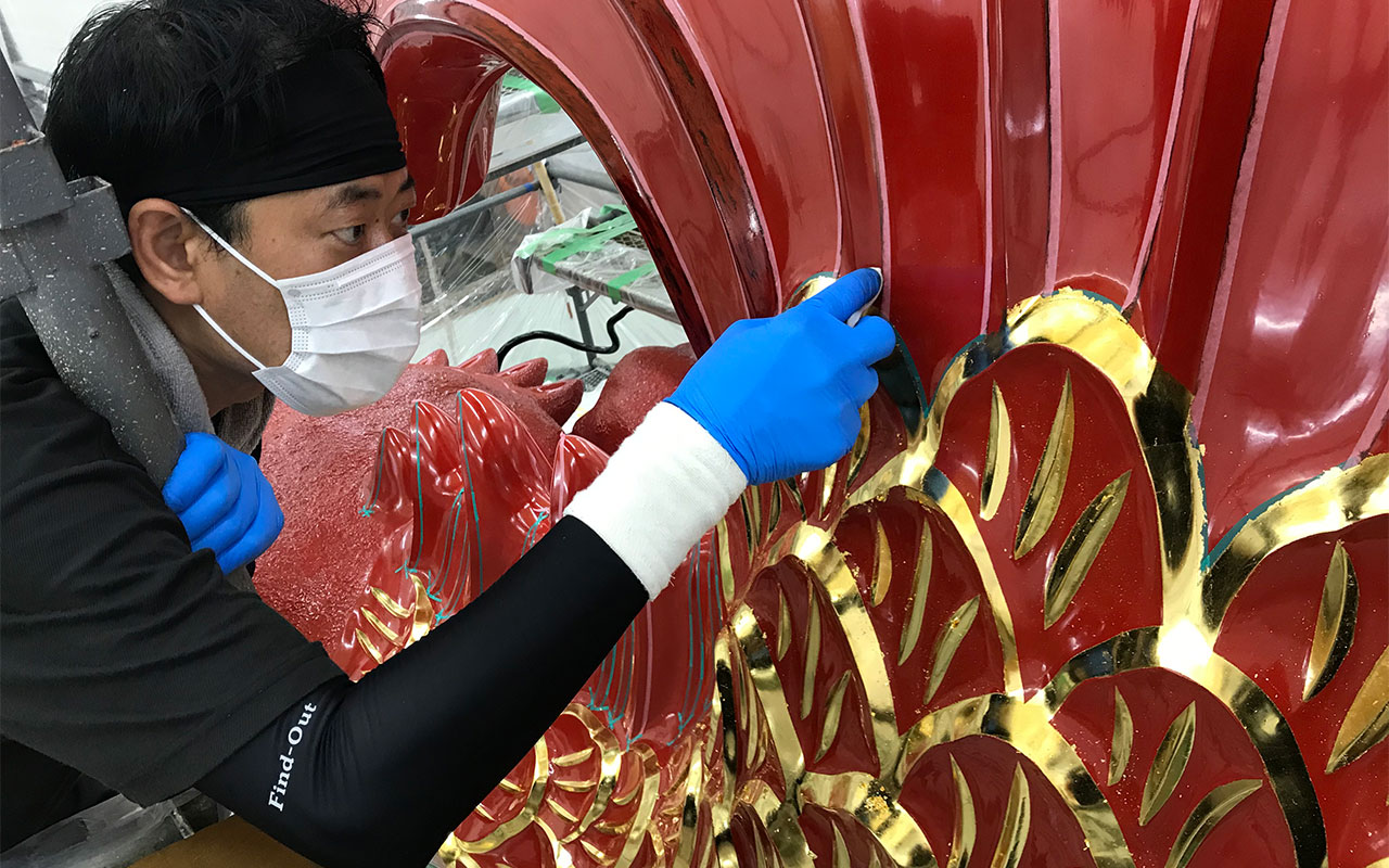 文化財修復・歴史的建造物の保存を支える金箔施工技術｜唐津くんち「鯱